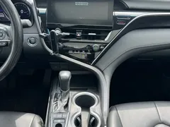 2023 Toyota Camry 2.5G Luxury — фото 15