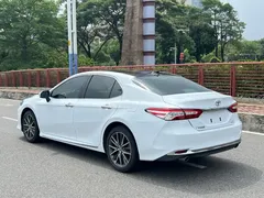 2023 Toyota Camry 2.5G Luxury — фото 21