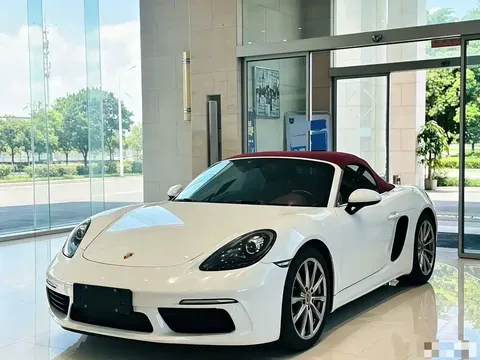 2022 Porsche 718 Boxster 2.0T