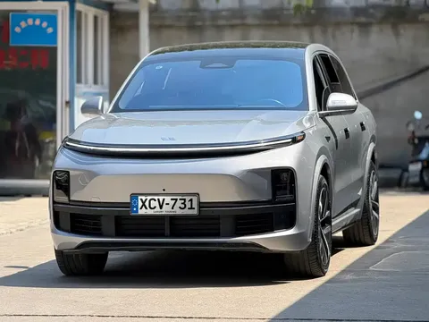 2024 Li Auto L8 Pro