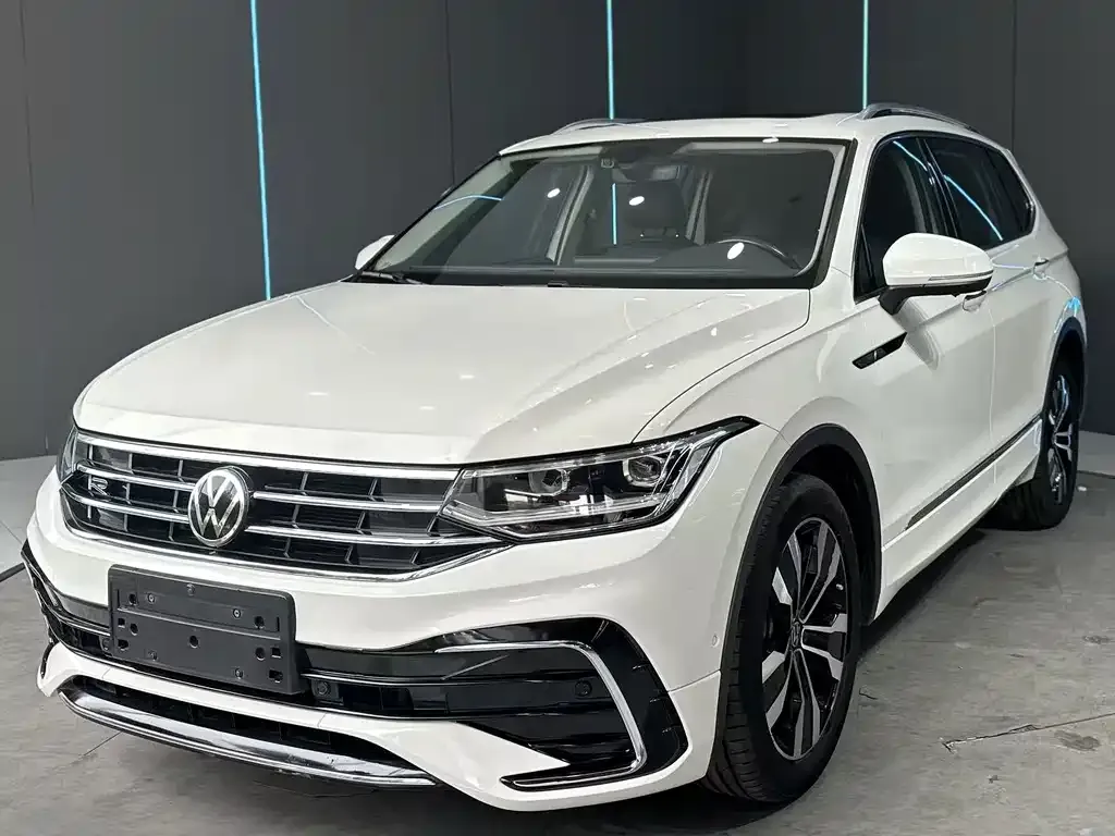 2022 Volkswagen Tiguan L 330TSI AT 2WD R-Line