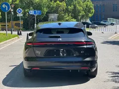 2025 Nio ET5T 100kWh Touring, чёрный — фото 22