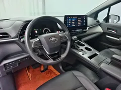 2022 Toyota Granvia 2.5L Hybrid, белый — фото 4