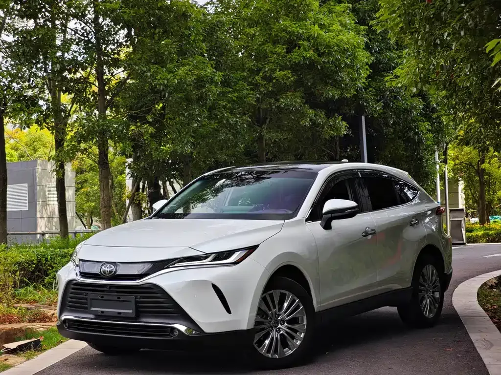 2024 Toyota Harrier 2.0L CVT 2WD Premium