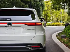 2024 Toyota Harrier 2.0L CVT 2WD Premium, белый — фото 7