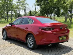 2021 Mazda 3 2.0L AT — фото 6
