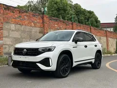 2023 Volkswagen Tayron 330TSI 2WD R-Line, белый — фото 3