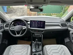 2023 Volkswagen Tayron 330TSI 2WD R-Line, белый — фото 6