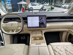2026 Nio ES8 6-seat Executive Luxury, белый — фото 15