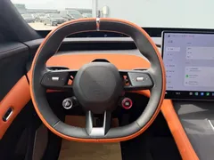2025 Xiaomi YU7 4WD Max, белый — фото 32
