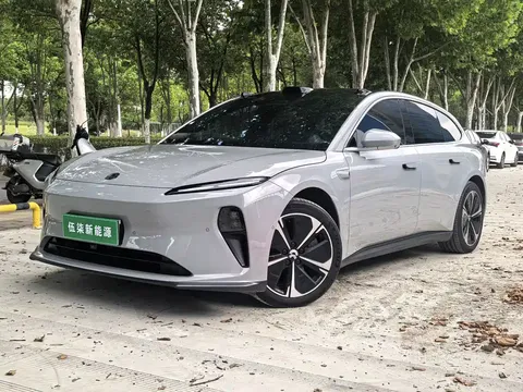 2024 Nio ET5T 75kWh Touring