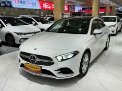 2021 Mercedes-Benz A-Class A 200 L, белый — фото 1