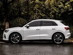 2022 Audi Q3 35 TFSI, белый — фото 2