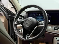 2022 Mercedes-Benz E-Class E 350 e L PHEV Sedan, чёрный — фото 13