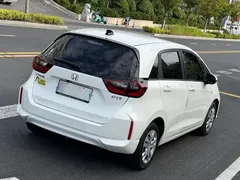 2021 Honda Fit 1.5L CVT, белый — фото 6