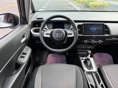 2021 Honda Fit 1.5L CVT, белый — фото 13