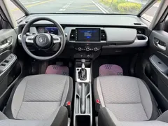 2021 Honda Fit 1.5L CVT, белый — фото 16