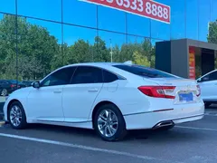 2018 Honda Accord 260TURBO Luxury V, белый — фото 4