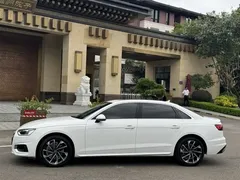 2022 Audi A4L 40 TFSI, белый — фото 15