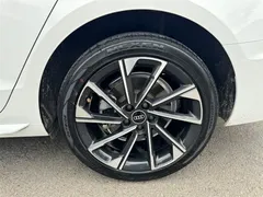2022 Audi A4L 40 TFSI, белый — фото 22