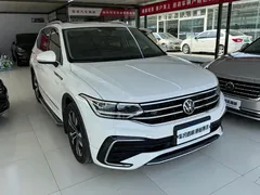 2022 Volkswagen Tiguan L 330TSI AT 2WD R-Line, белый — фото 3