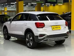 2021 Audi Q2L 35 TFSI Fashion Elegance, синий — фото 5