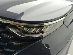 2021 Hyundai Custo 380TGDi LUX Premium, синий — фото 5