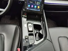 2021 Hyundai Custo 380TGDi LUX Premium, синий — фото 16