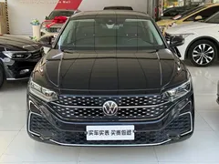 2022 Volkswagen Passat 330TSI Luxury, чёрный — фото 2