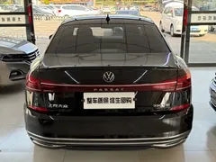 2022 Volkswagen Passat 330TSI Luxury, чёрный — фото 12