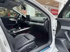 2020 Audi A4L 40 TFSI, белый — фото 16