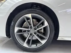 2020 Audi A4L 40 TFSI, белый — фото 22