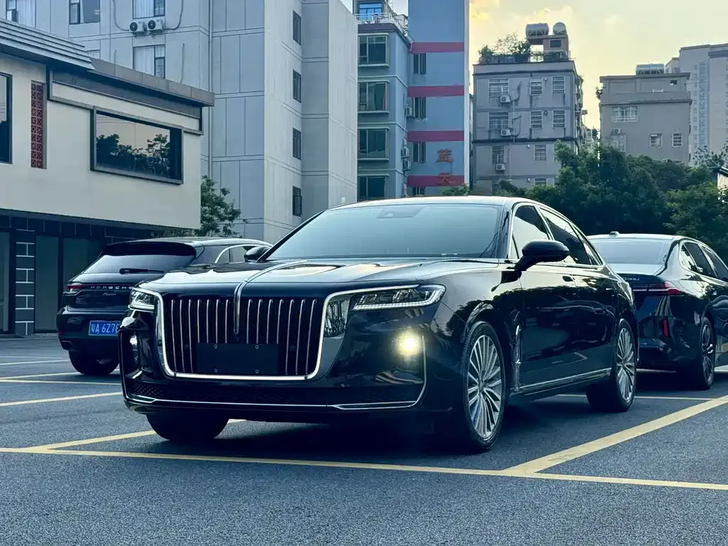 2023 Hongqi H9 2.0T