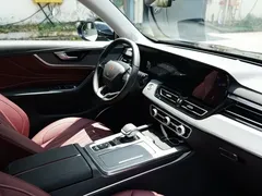 2025 Hongqi HS5 2.0T 2WD Pro, чёрный — фото 12