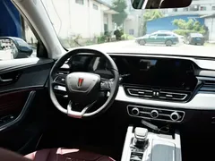 2025 Hongqi HS5 2.0T 2WD Pro, чёрный — фото 14