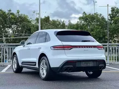 2022 Porsche Macan T 2.0T, белый — фото 7