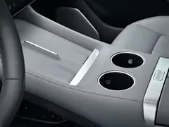 2025 Xiaomi YU7, зелёный — фото 11