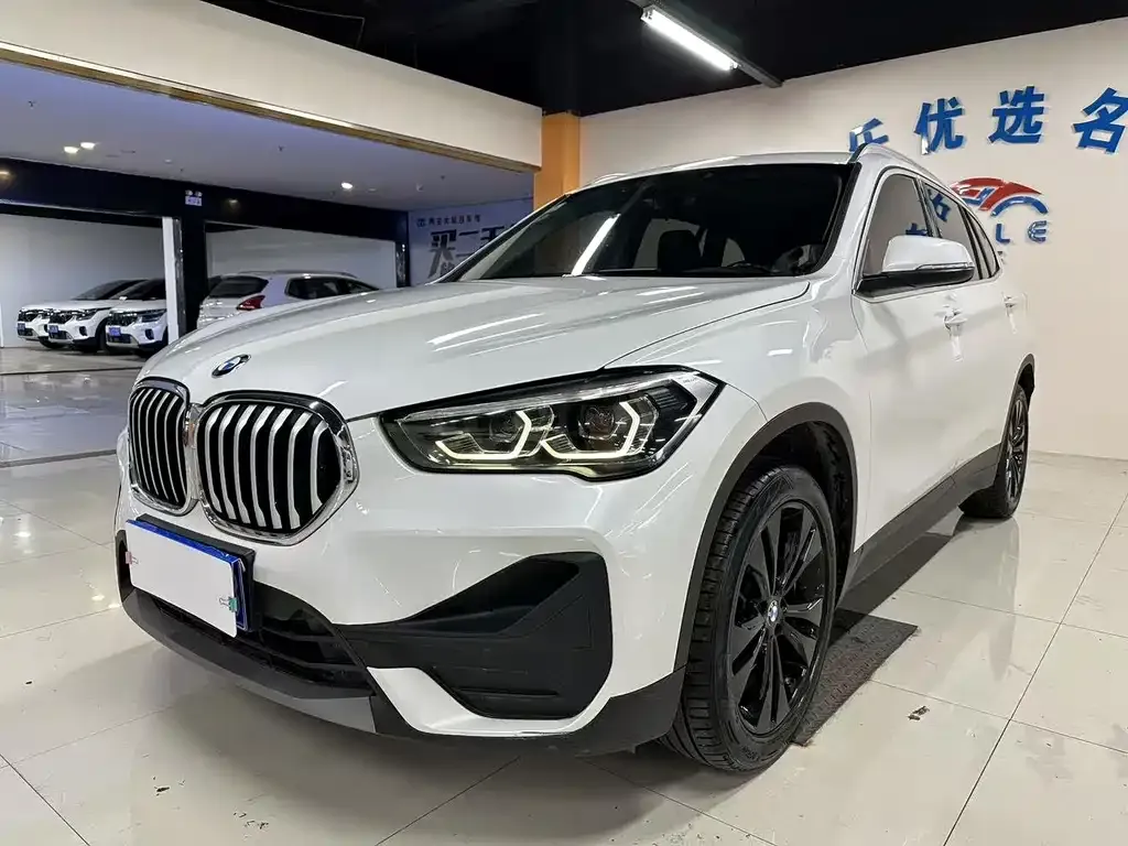 2021 BMW X1