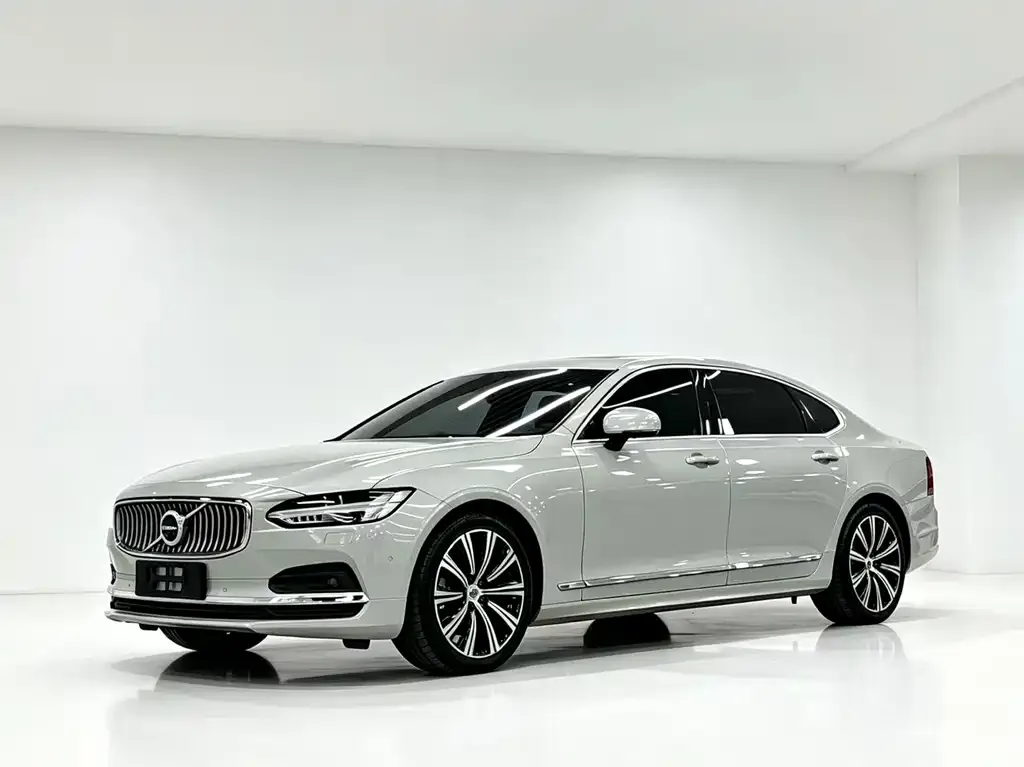 2021 Volvo S90