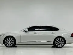 2021 Volvo S90 — фото 2