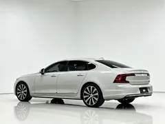 2021 Volvo S90 — фото 3