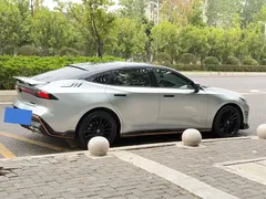 2023 Changan UNI-V 1.5T Sport — фото 4