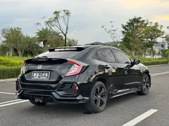 2021 Honda Civic HATCHBACK 220TURBO CVT, чёрный — фото 5