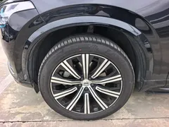 2023 Volvo XC90 7-seat, чёрный — фото 7