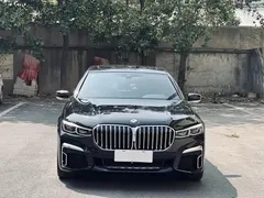 2021 BMW 7 Series 7 730Li M, чёрный — фото 2