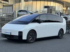 2025 Li Auto MEGA Home, белый — фото 1