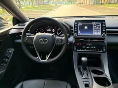 2019 Toyota Avalon 2.0L Base VI, чёрный — фото 5