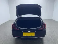 2021 Hyundai Mistra 1.8L CVT LUX Premium, чёрный — фото 7