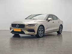 2023 Volvo S60 B4 Luxury — фото 1