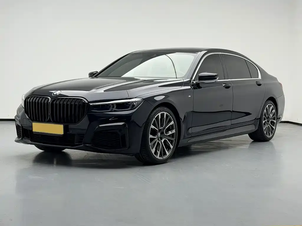 2019 BMW 7 Series 7 740Li M